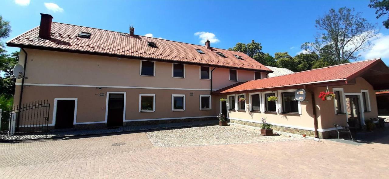 Zajazd Zamkowy - Schlossgasthof Krąg Exteriér fotografie